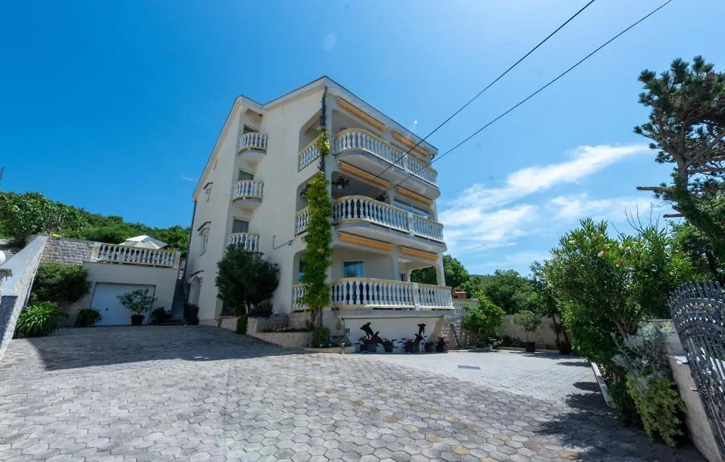 Apartment Apartman Lucija 2 By Villas Guide Crikvenica